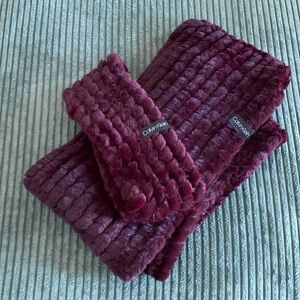 Calvin Klein Scarf Set